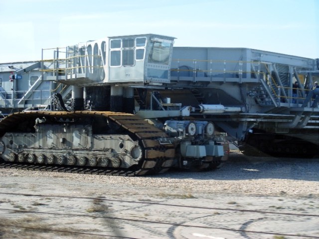 SpaceShuttleCrawler2[1]