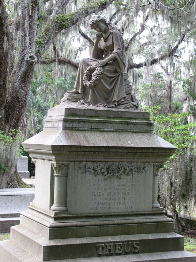 Bonaventure_cemetery_-_theus7351